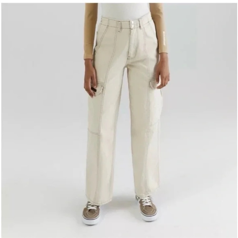 BDG Off-White Relaxed Skate Jeans - Picture 3 of 8